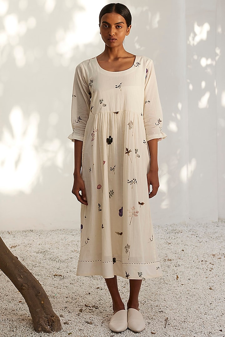 Off-White Mulmul Cotton Embroidered Dress by Khara Kapas