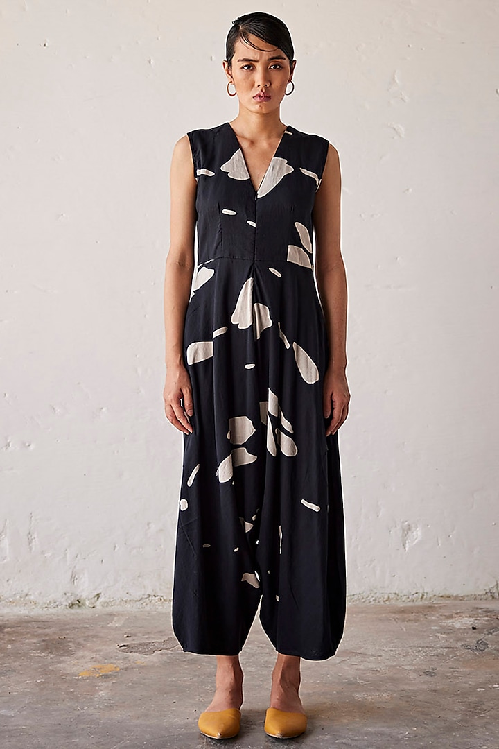 Black Mul Cotton Printed Handcrafted Jumpsuit by Khara Kapas at Pernia's Pop Up Shop