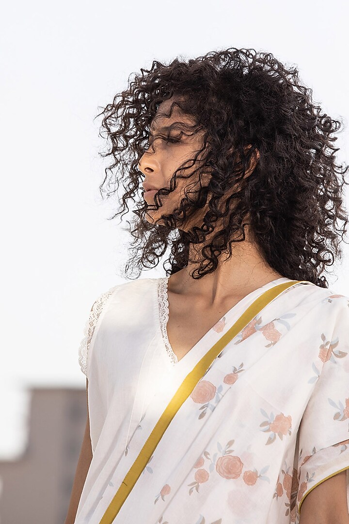 Ivory Cotton Screen Printed Festive Saree by Khara Kapas at Pernia's Pop Up Shop