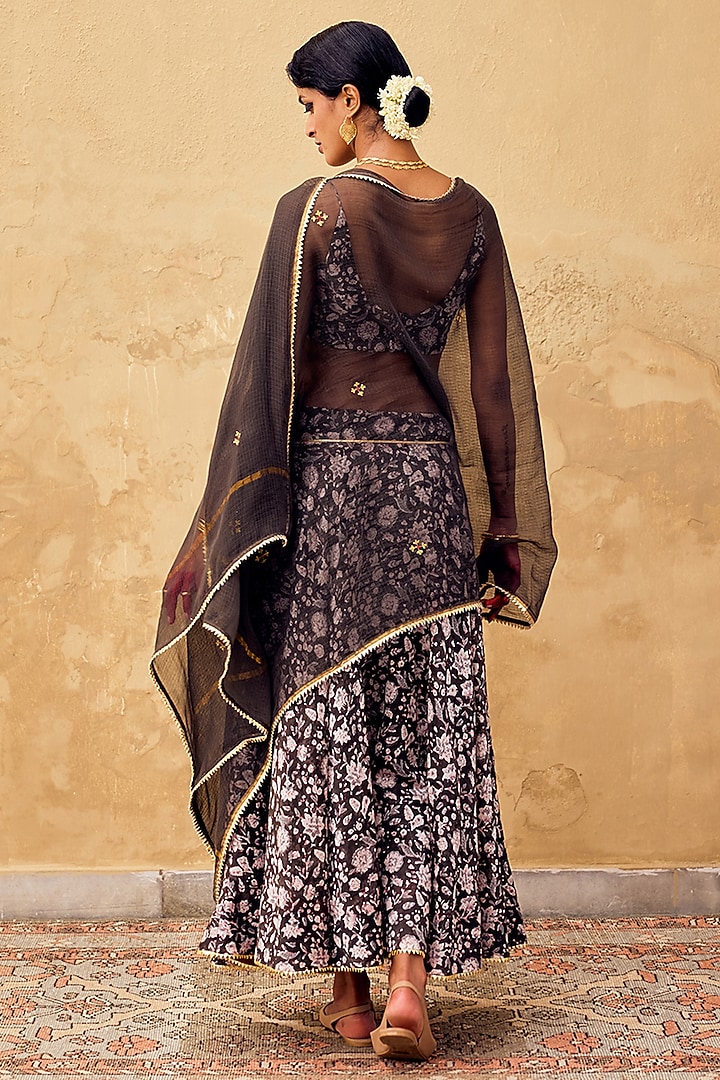 Charcoal Chanderi Block Printed Lehenga Set by Khara Kapas at Pernia's Pop Up Shop