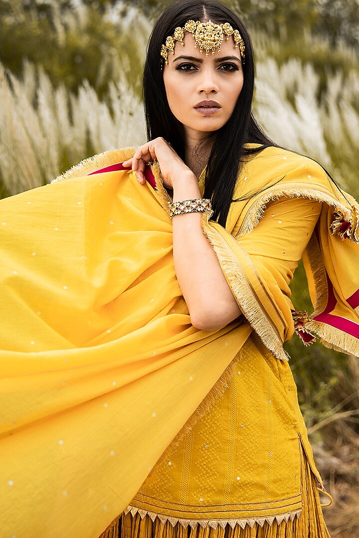 Mustard Gharara Set With Gota Detailing by Khara Kapas at Pernia's Pop Up Shop