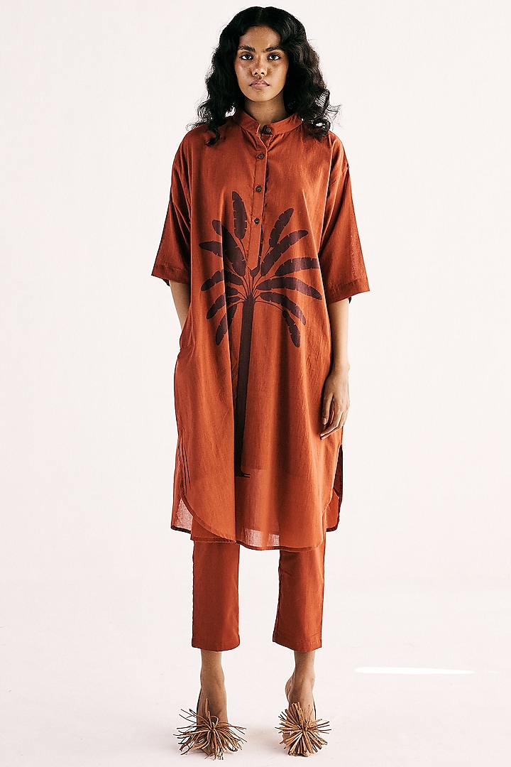 Rustic Red Cotton Mul Palm Printed Co-Ord Set by Khara Kapas at Pernia's Pop Up Shop