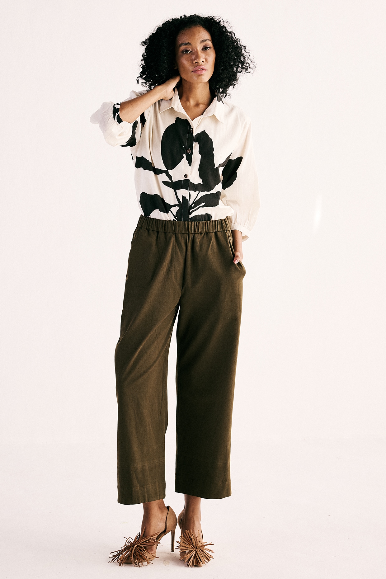Olive green bell bottom pants discount