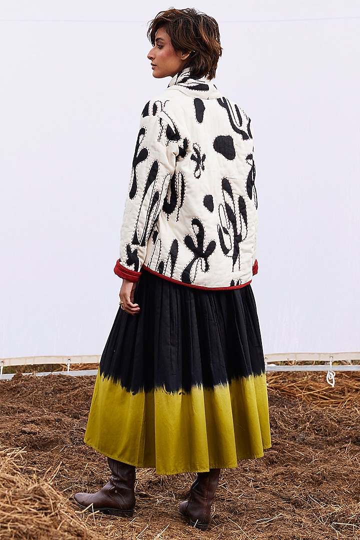 Off-White Cotton Mul Printed Jacket by Khara Kapas at Pernia's Pop Up Shop