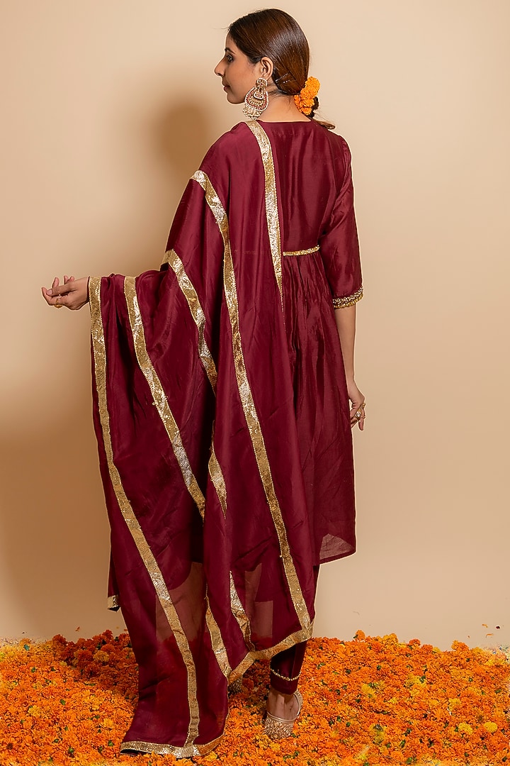 Maroon Silk Chanderi A-Line Kurta Set by KALAKARI BY AKANKSHA at Pernia's Pop Up Shop