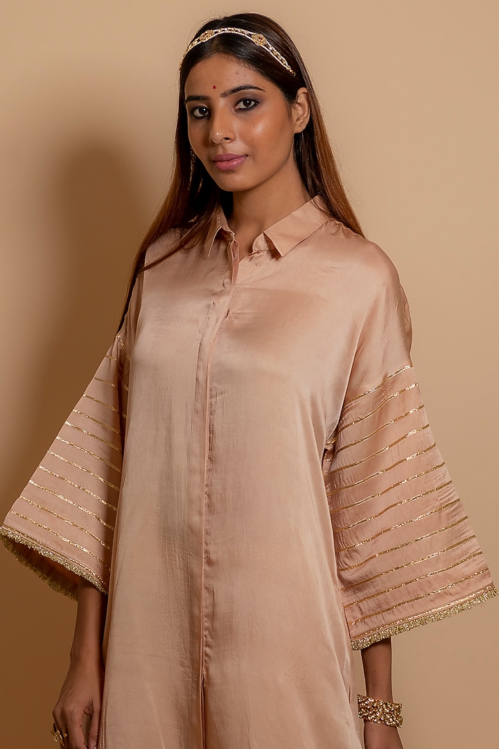 Rose Beige Bemberg Satin Kurta Set by KALAKARI BY AKANKSHA at Pernia's Pop Up Shop