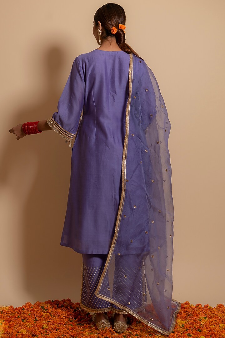 Lilac Upada Silk Embroidered Kurta Set by KALAKARI BY AKANKSHA at Pernia's Pop Up Shop
