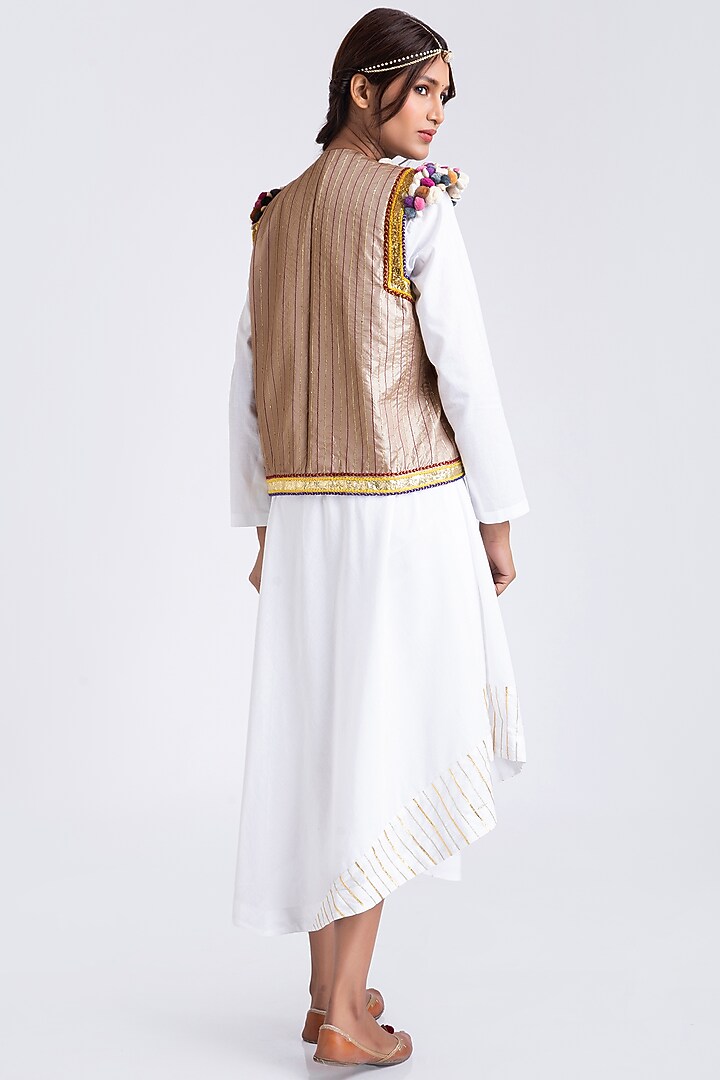 Blush Beige Embroidered Front-Open Jacket by KALAKARI BY AKANKSHA at Pernia's Pop Up Shop