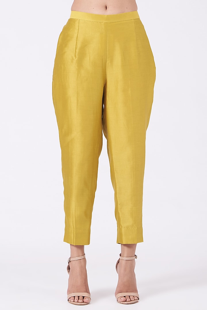Mustard Gota Embroidered Straight Kurta Set by KALAKARI BY AKANKSHA at Pernia's Pop Up Shop