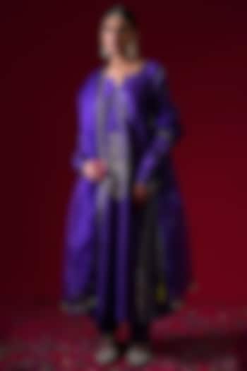 Purple Silk Chanderi Hand & Machine Embroidered A-Line Kurta Set by KALAKARI BY AKANKSHA at Pernia's Pop Up Shop