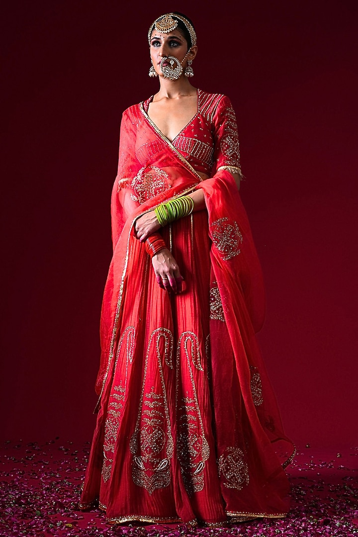 Red Silk Chanderi Machine Embroidered Wedding Lehenga Set by KALAKARI BY AKANKSHA at Pernia's Pop Up Shop