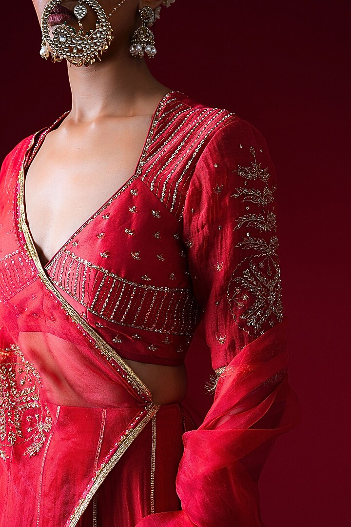 Red Silk Chanderi Machine Embroidered Wedding Lehenga Set by KALAKARI BY AKANKSHA at Pernia's Pop Up Shop
