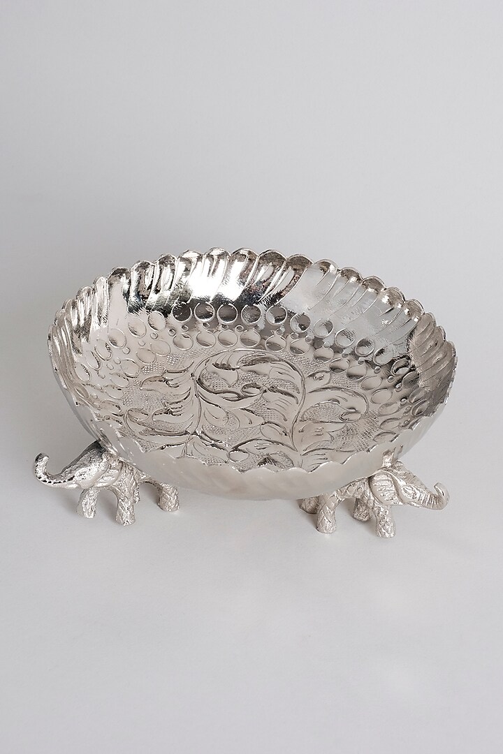 Silver Aluminium Urli Set by Kaksh studio at Pernia's Pop Up Shop