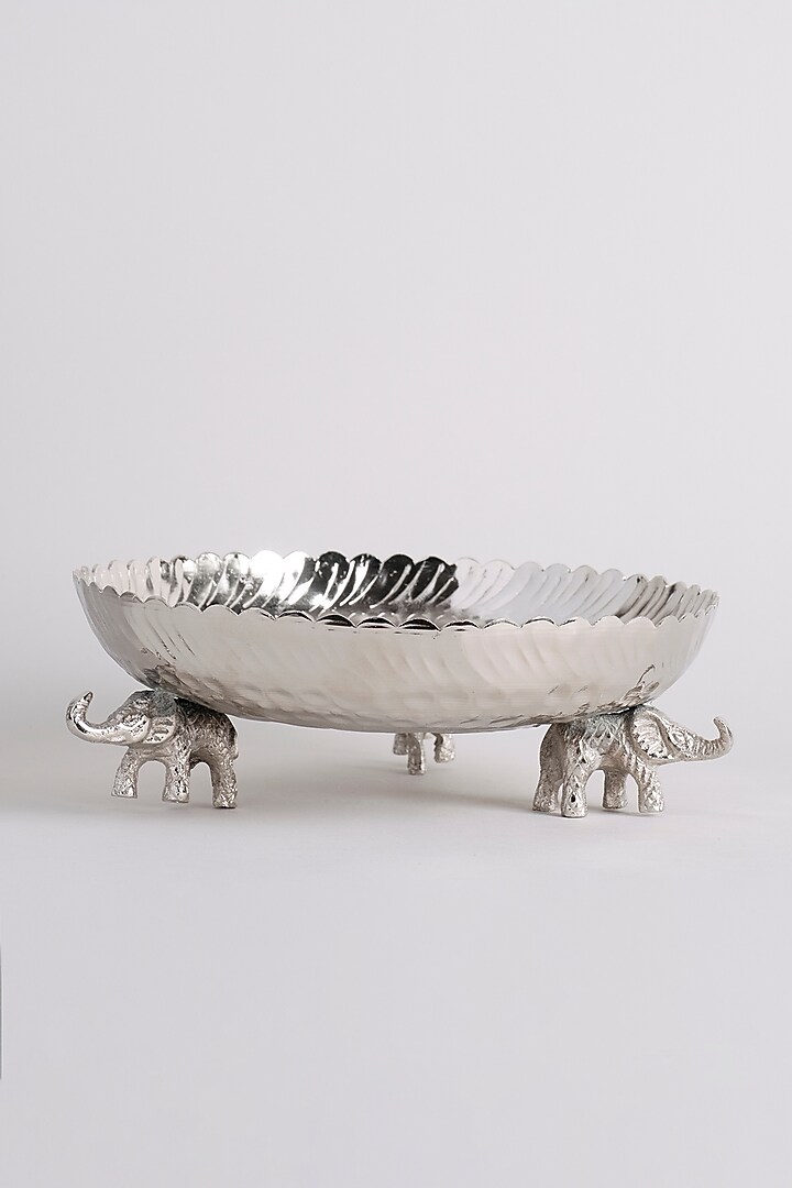 Silver Aluminium Urli Set by Kaksh studio at Pernia's Pop Up Shop