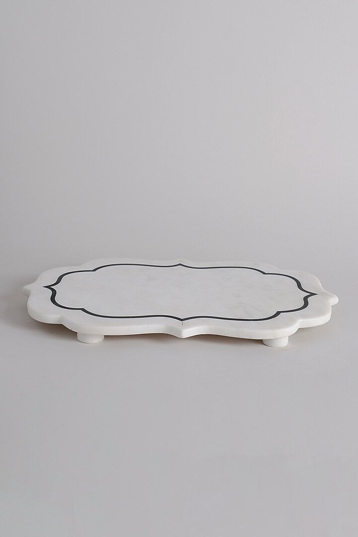 White Aluminium Handcrafted Marble Platter by Kaksh studio at Pernia's Pop Up Shop
