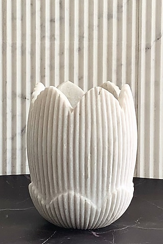White Marble Vase by Kaksh studio