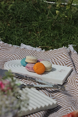 White Marble Rainbow Platter by Kaksh studio