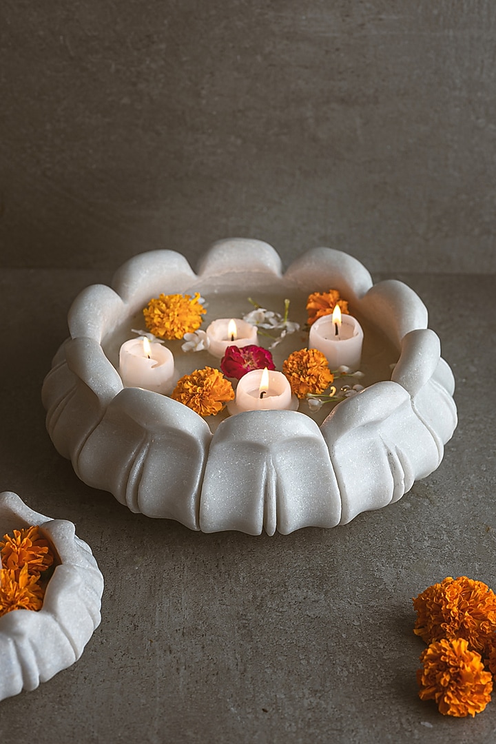 White Marble Urli by Kaksh studio at Pernia's Pop Up Shop