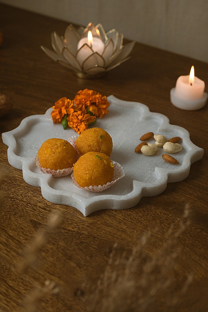 White Marble Small Tray by Kaksh studio