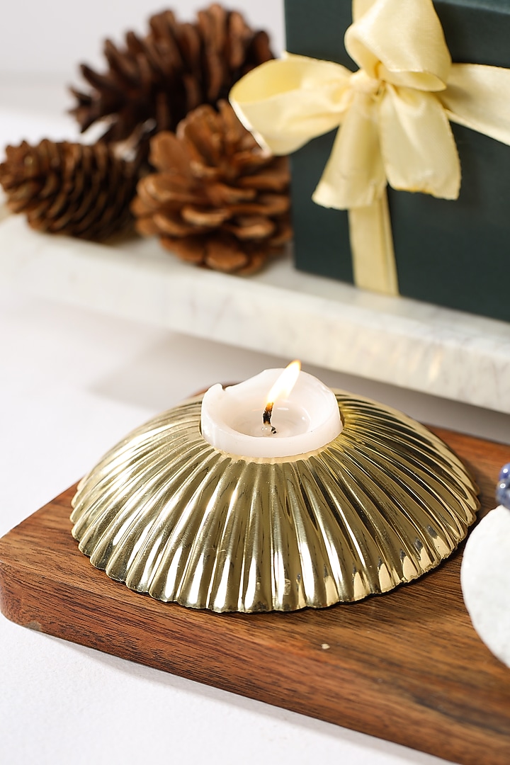 Candle Holder & Bracelet Festive Gift Hamper by Kaksh studio at Pernia's Pop Up Shop
