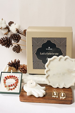 Festive Gift Hamper by Kaksh studio