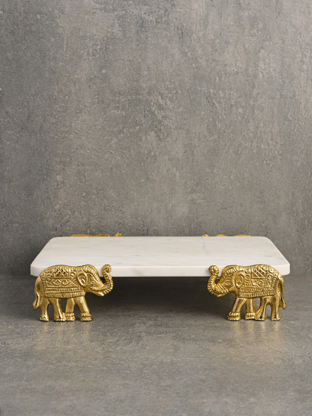 White & Gold Marble Chowki by Kaksh studio at Pernia's Pop Up Shop