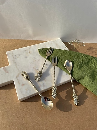 Brass Pineapple Cutlery Set (Set of 4) by Kaksh studio