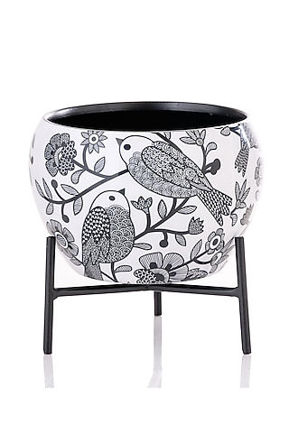 Black & White Galvanised Iron Monochrome Planter by Kalam