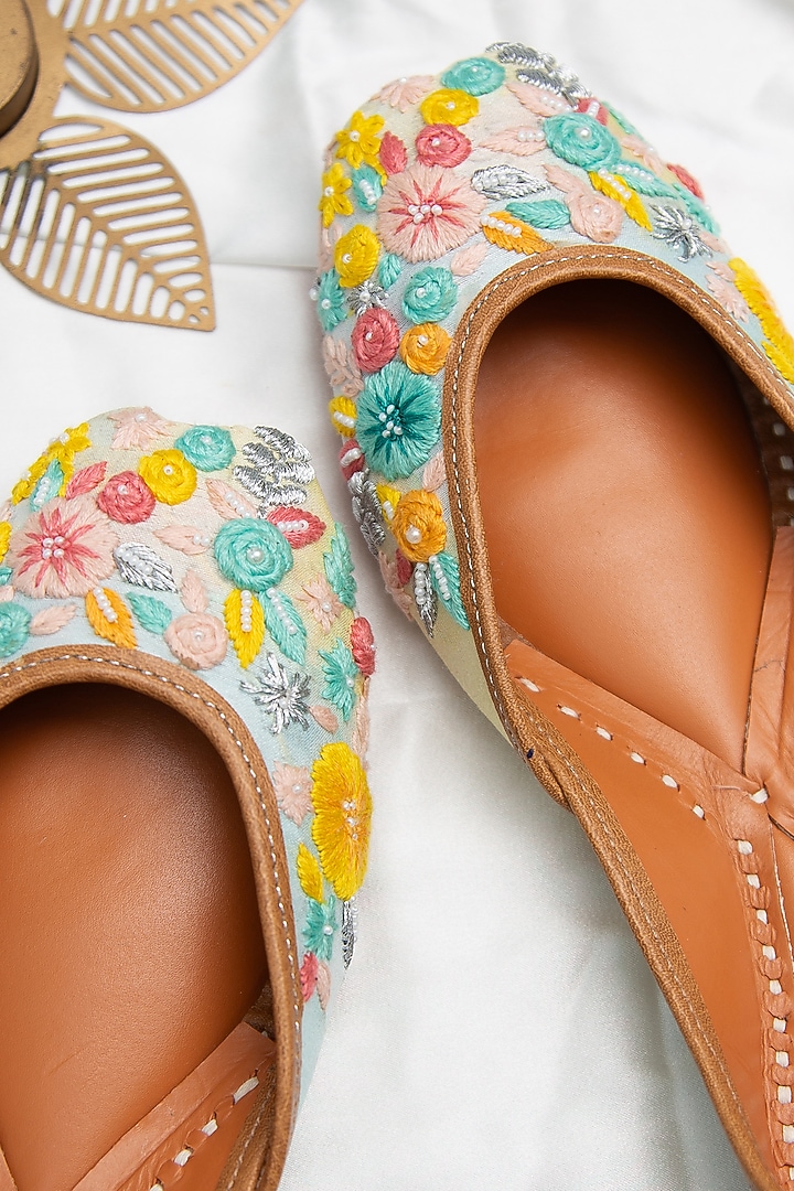 Multi-Colored Croma Silk & Leather Floral Embroidered Juttis by Kala India at Pernia's Pop Up Shop