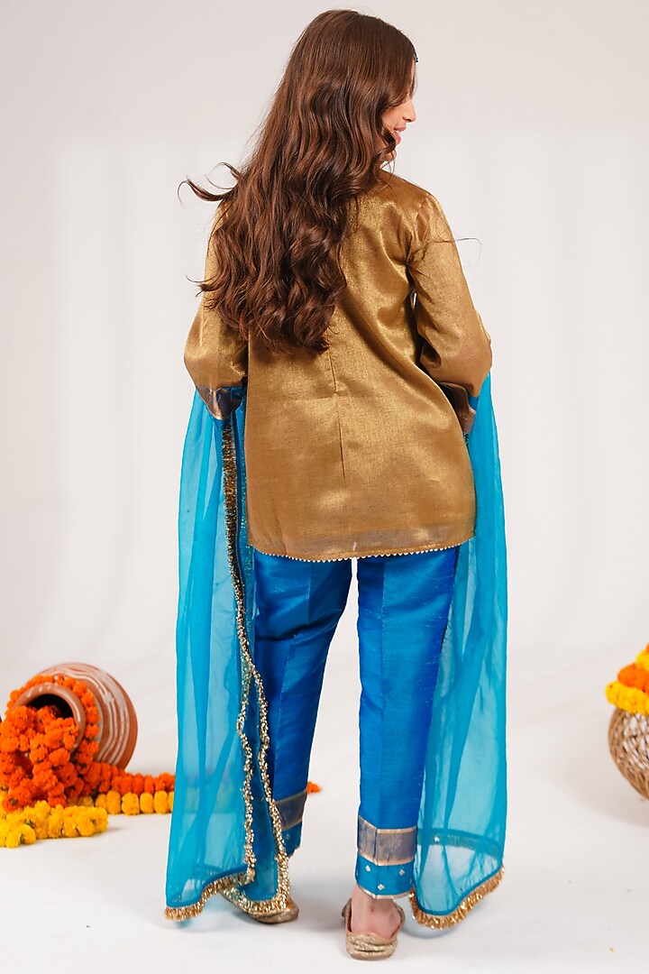 Golden Chanderi Dabka & Pearl Embroidered A-Line Kurta Set For Girls by Klistel at Pernia's Pop Up Shop