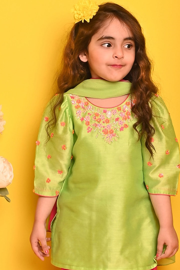 Parrot Green Chanderi Sequin Embroidered Kurta Set For Girls by Klistel at Pernia's Pop Up Shop