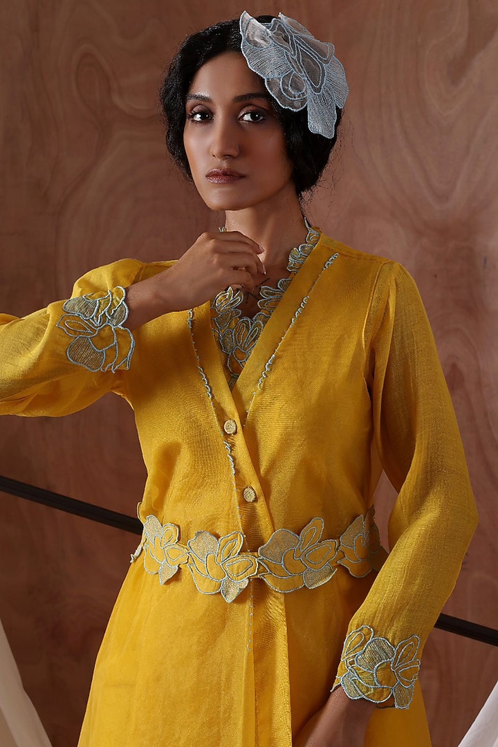 Yellow Organza Co-Ord Set by Kliitche by Isha Kedia at Pernia's Pop Up Shop