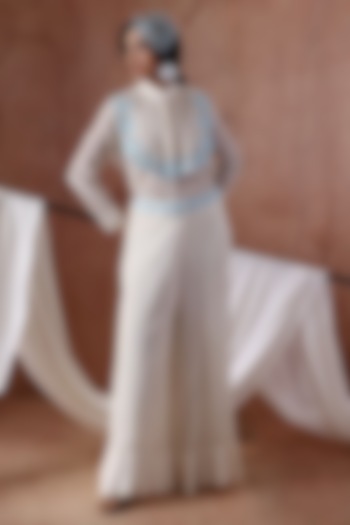 Ivory Chanderi & Cotton Embroidered Co-Ord Set by Kliitche by Isha Kedia at Pernia's Pop Up Shop