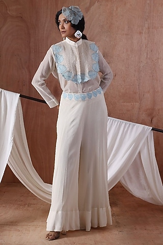Ivory Chanderi & Cotton Embroidered Co-Ord Set by Kliitche by Isha Kedia