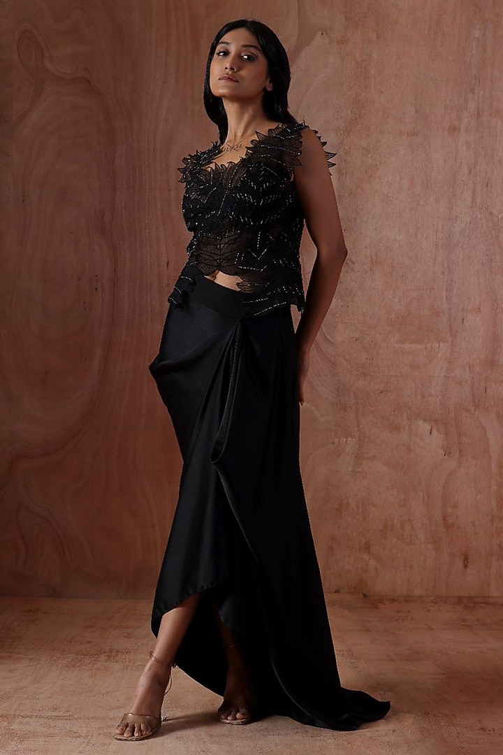 Black Organza Draped Skirt Set by Kliitche by Isha Kedia at Pernia's Pop Up Shop