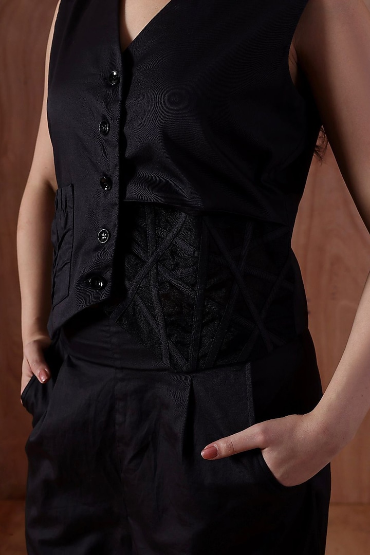 Black Cotton Co-Ord Set by Kliitche by Isha Kedia at Pernia's Pop Up Shop