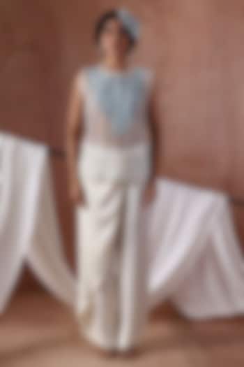 Ivory Organza Applique Work Co-Ord Set by Kliitche by Isha Kedia at Pernia's Pop Up Shop