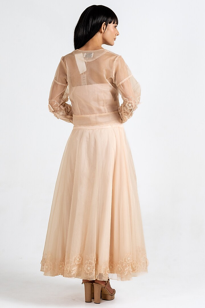 Peach Organza 3D Floral Embroidered Skirt Set by Kliitche by Isha Kedia at Pernia's Pop Up Shop