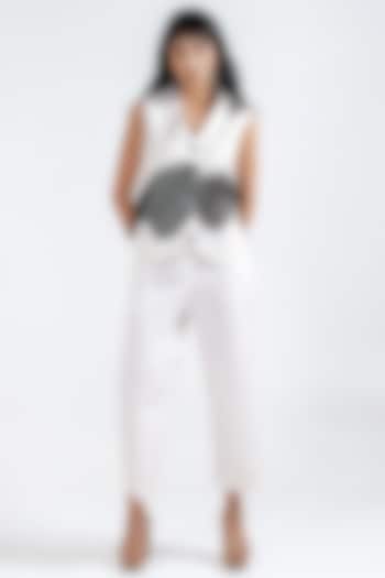 White Giza Cotton Embellished Co-Ord Set by KLITCHE at Pernia's Pop Up Shop