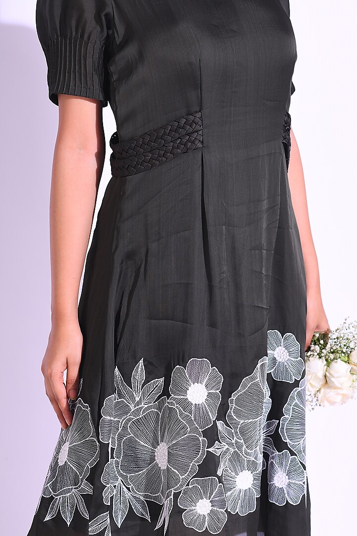 Rifle Green Satin Organza & Taffeta Embellished Midi Dress by KLITCHE at  Pernia's Pop Up Shop 2026