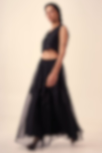 Black Organza & Crepe Skirt Set by Kliitche by Isha Kedia at Pernia's Pop Up Shop