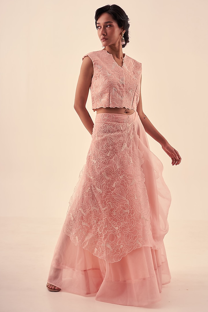 Light Pink Organza Co-Ord Set by Kliitche by Isha Kedia at Pernia's Pop Up Shop