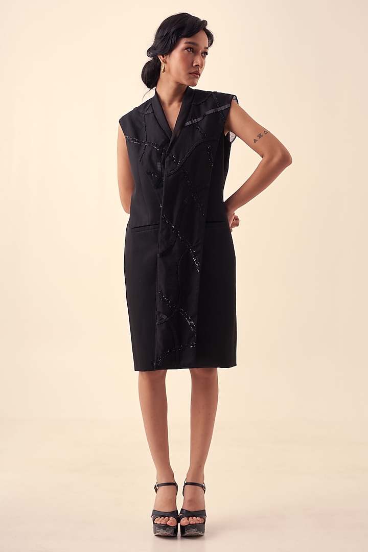 Black Suiting & Crepe Embroidered Vacation Dress by Kliitche by Isha Kedia at Pernia's Pop Up Shop