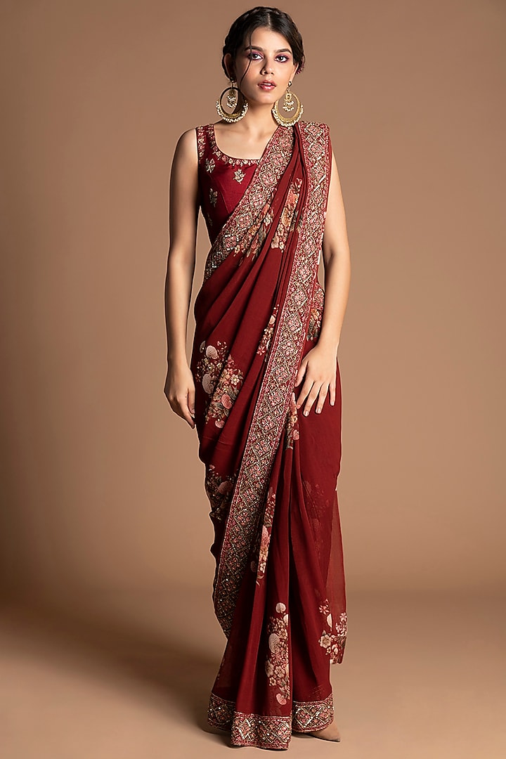 Red Embroidered Pre-Stitched Saree Set by Kalista