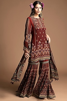 product-color-Maroon