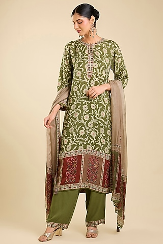 Green Viscose Rayon Kurta Set by Kalista