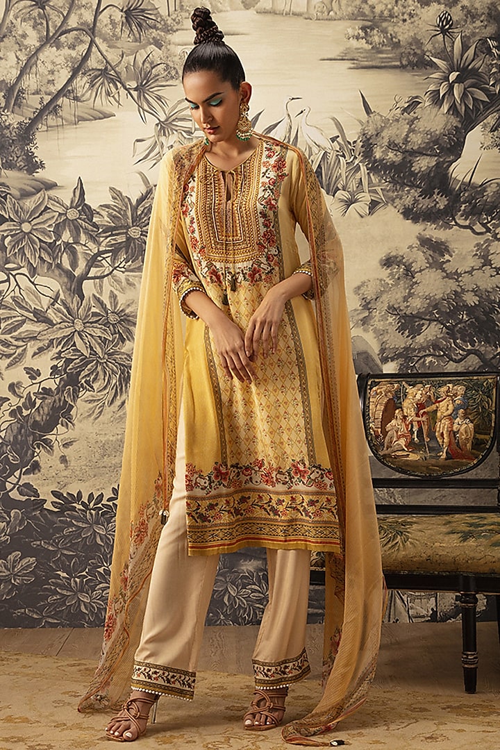 Yellow & Beige Straight Kurta Set by Kalista