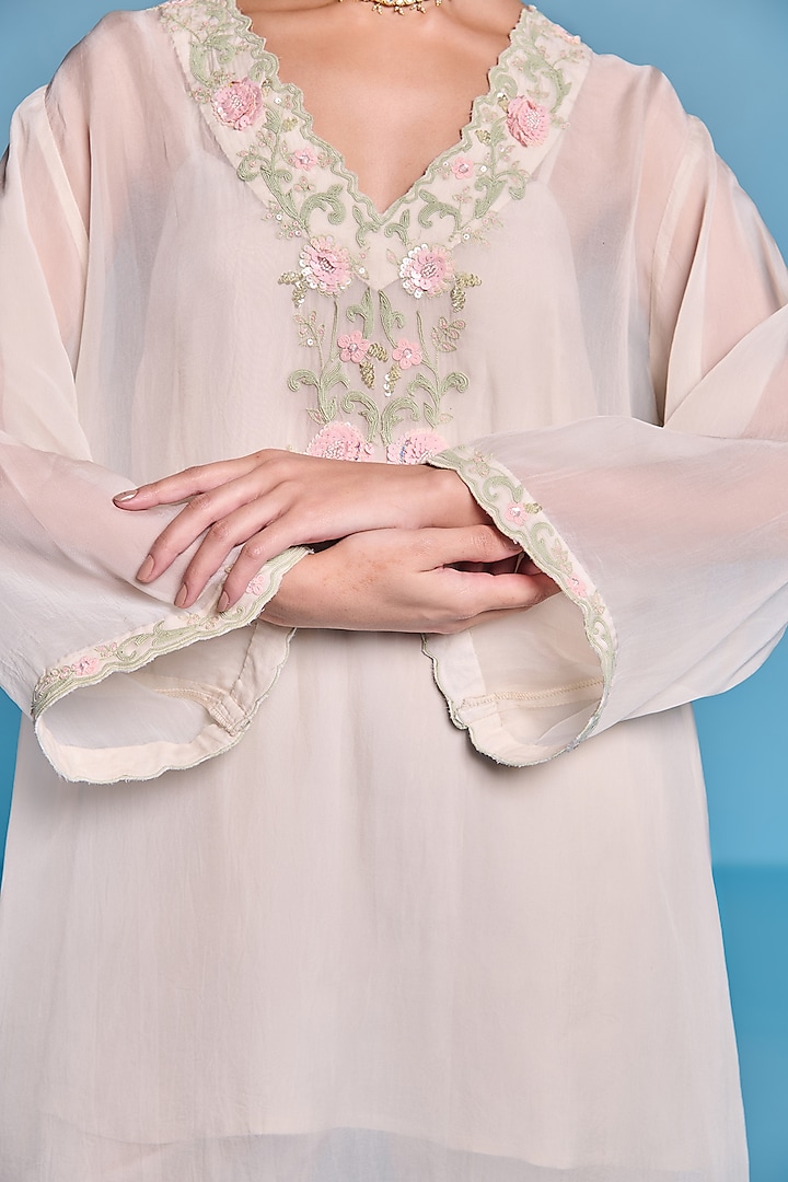 Off-White Organza Floral Embroidered Kaftan Set by Kalista at Pernia's Pop Up Shop