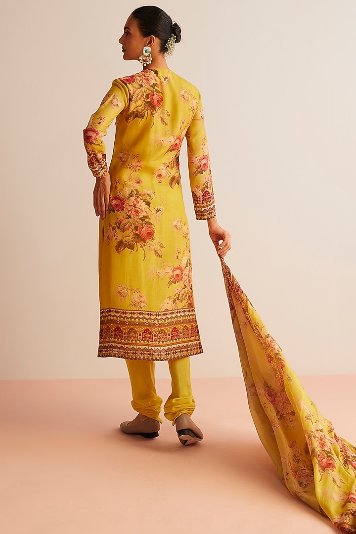 Yellow Cotton Silk Printed & Embroidered Kurta Set by Kalista at Pernia's Pop Up Shop