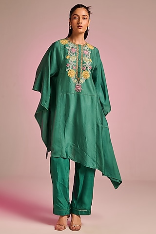 Emerald Green Viscose Moss Floral Hand Embroidered Kaftan Set by Kalista